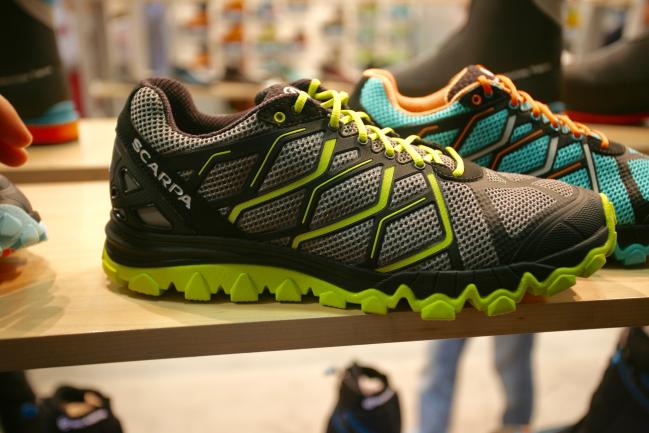 Good upper design that is seemless and looks comfortable and having run in the Scarpa Tru, the last is a nice shape.